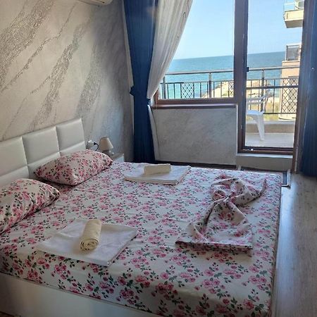 Apartament Piero Pomorie Luaran gambar