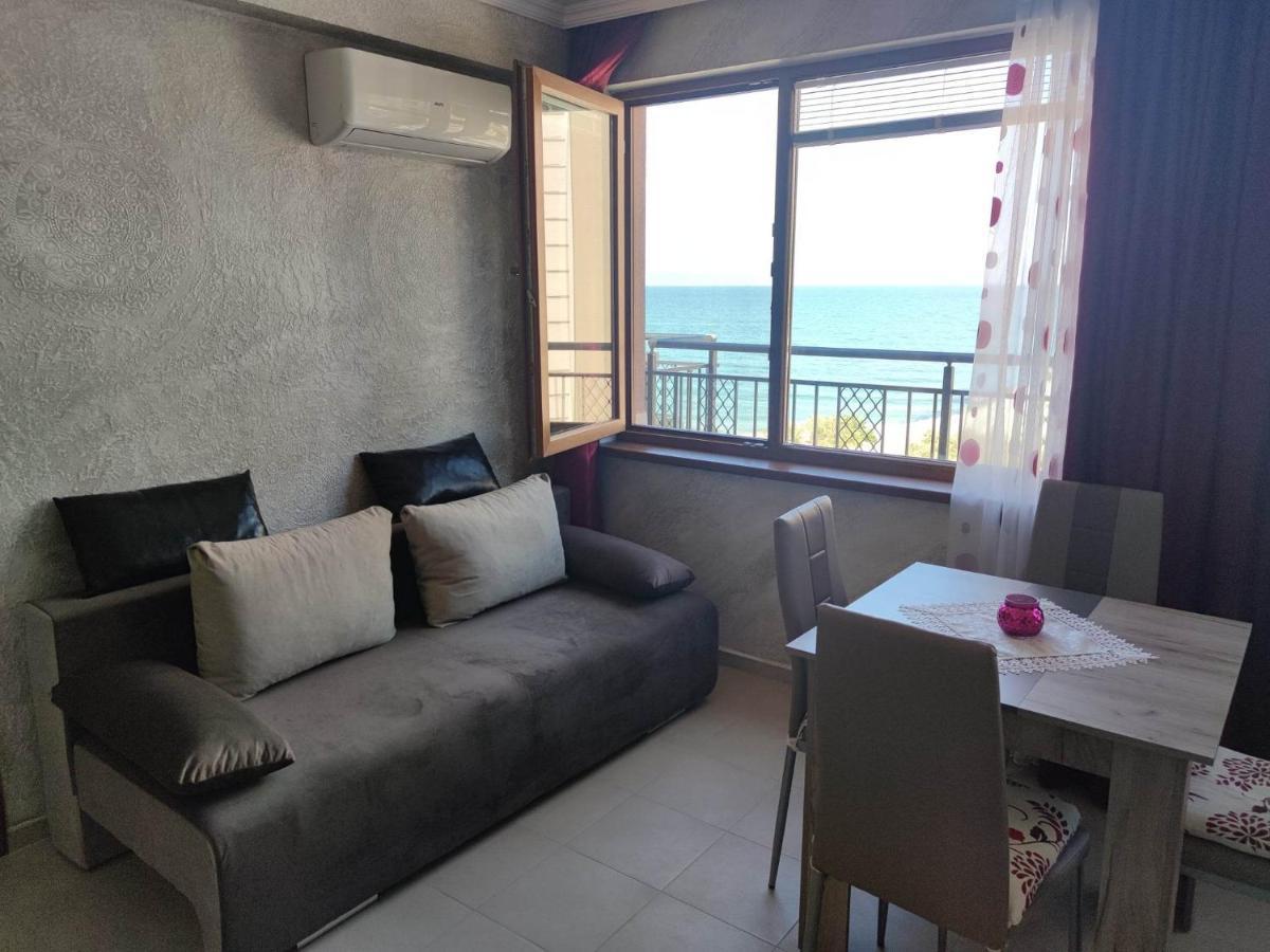 Apartament Piero Pomorie Luaran gambar