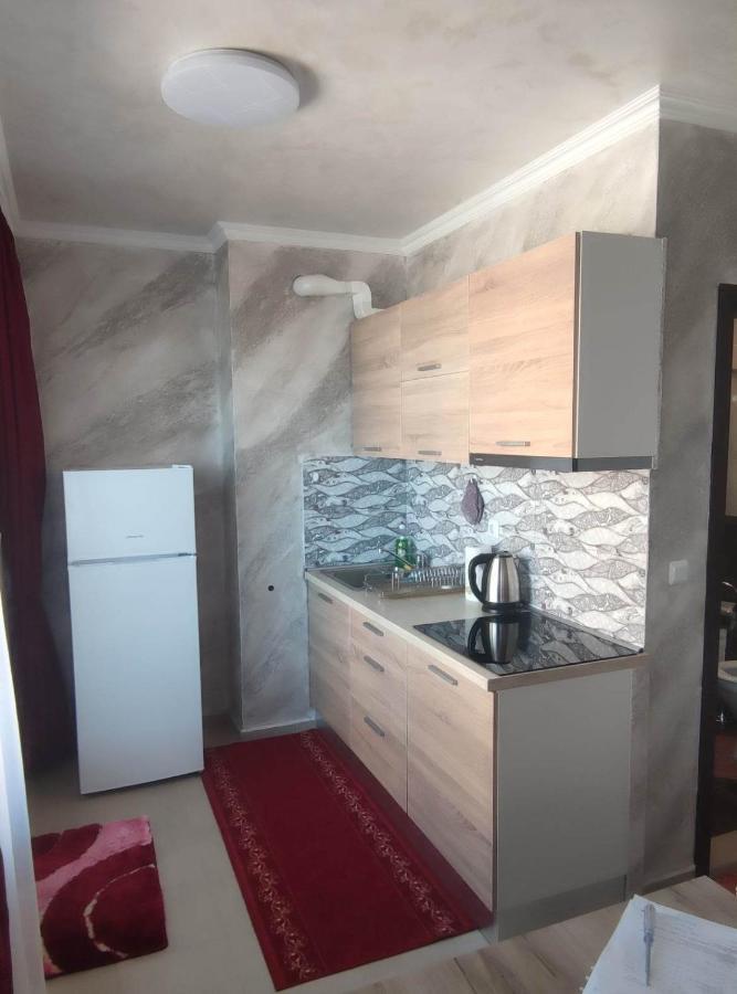 Apartament Piero Pomorie Luaran gambar