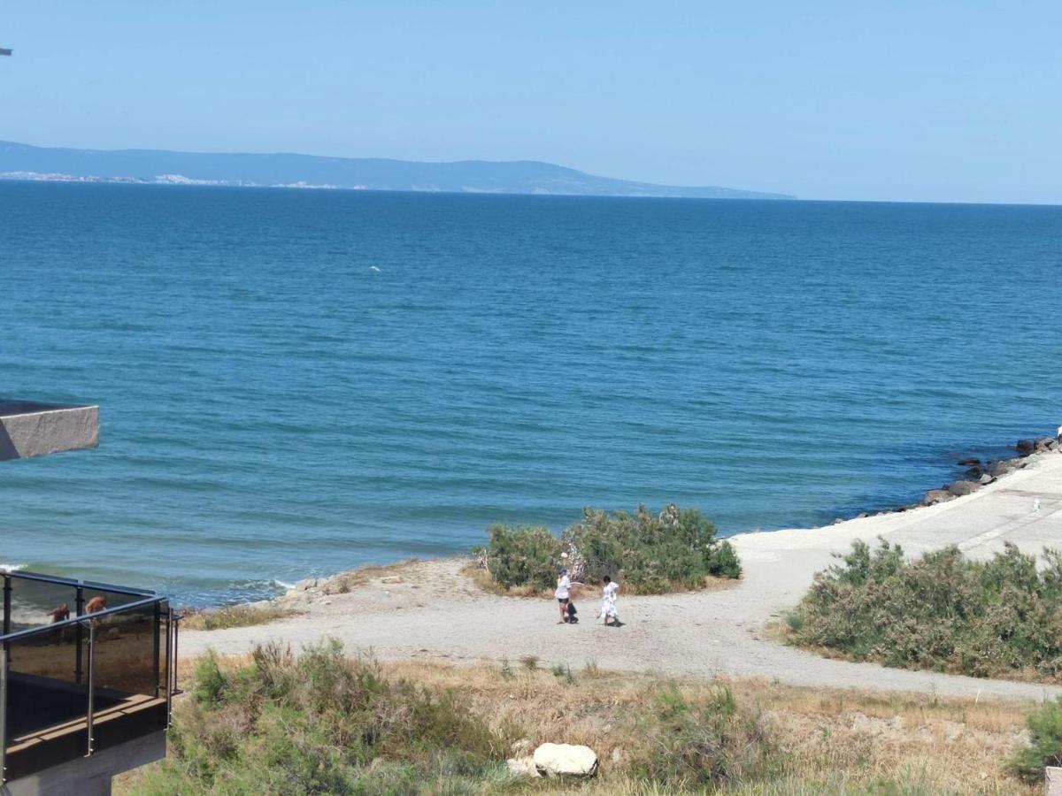Apartament Piero Pomorie Luaran gambar