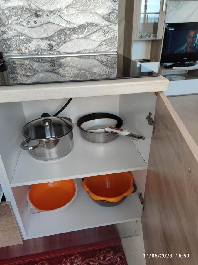 Apartament Piero Pomorie Luaran gambar